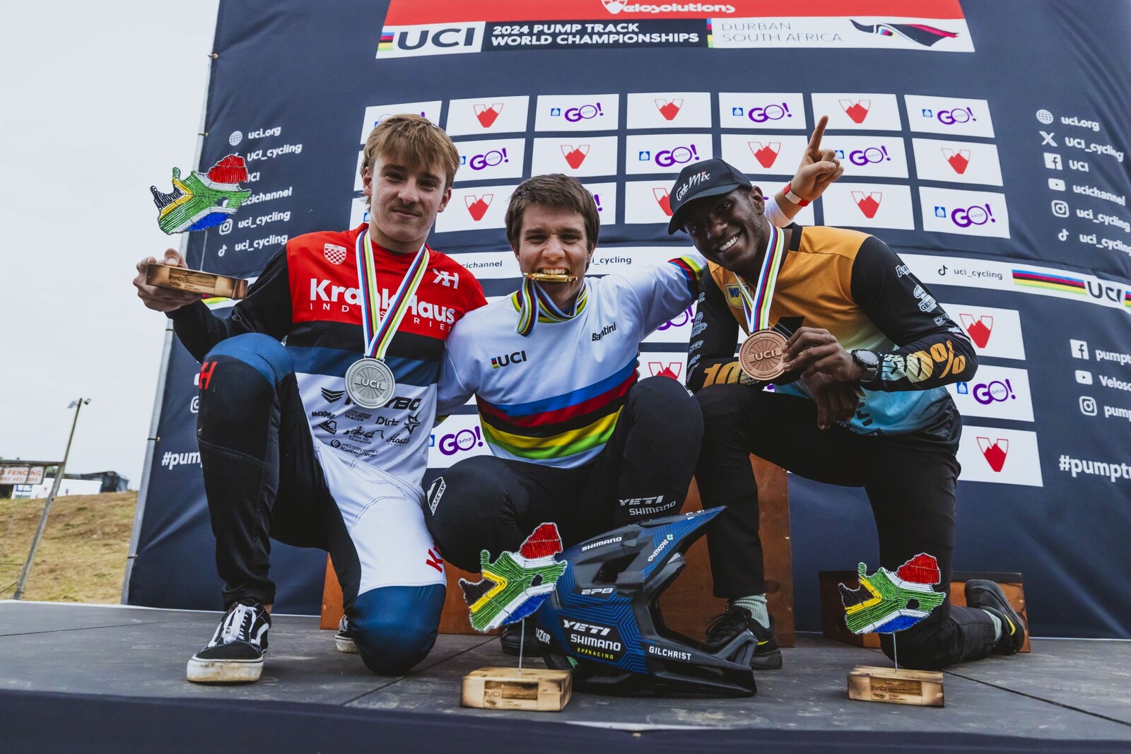 men podium